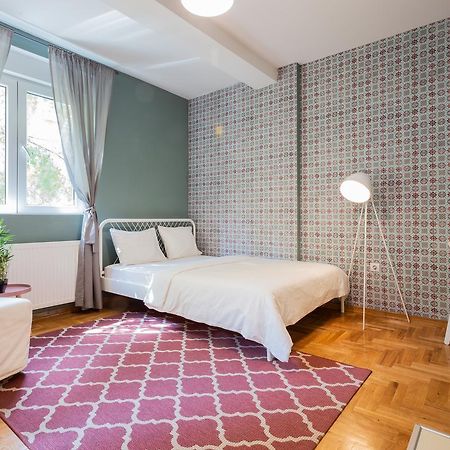 ! Promo! Central Evergreen Studio - Free Public Parking-Fast Wi-Fi Nowy Sad Zewnętrze zdjęcie
