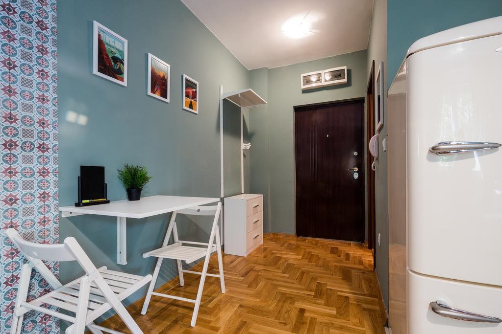 ! Promo! Central Evergreen Studio - Free Public Parking-Fast Wi-Fi Nowy Sad Zewnętrze zdjęcie