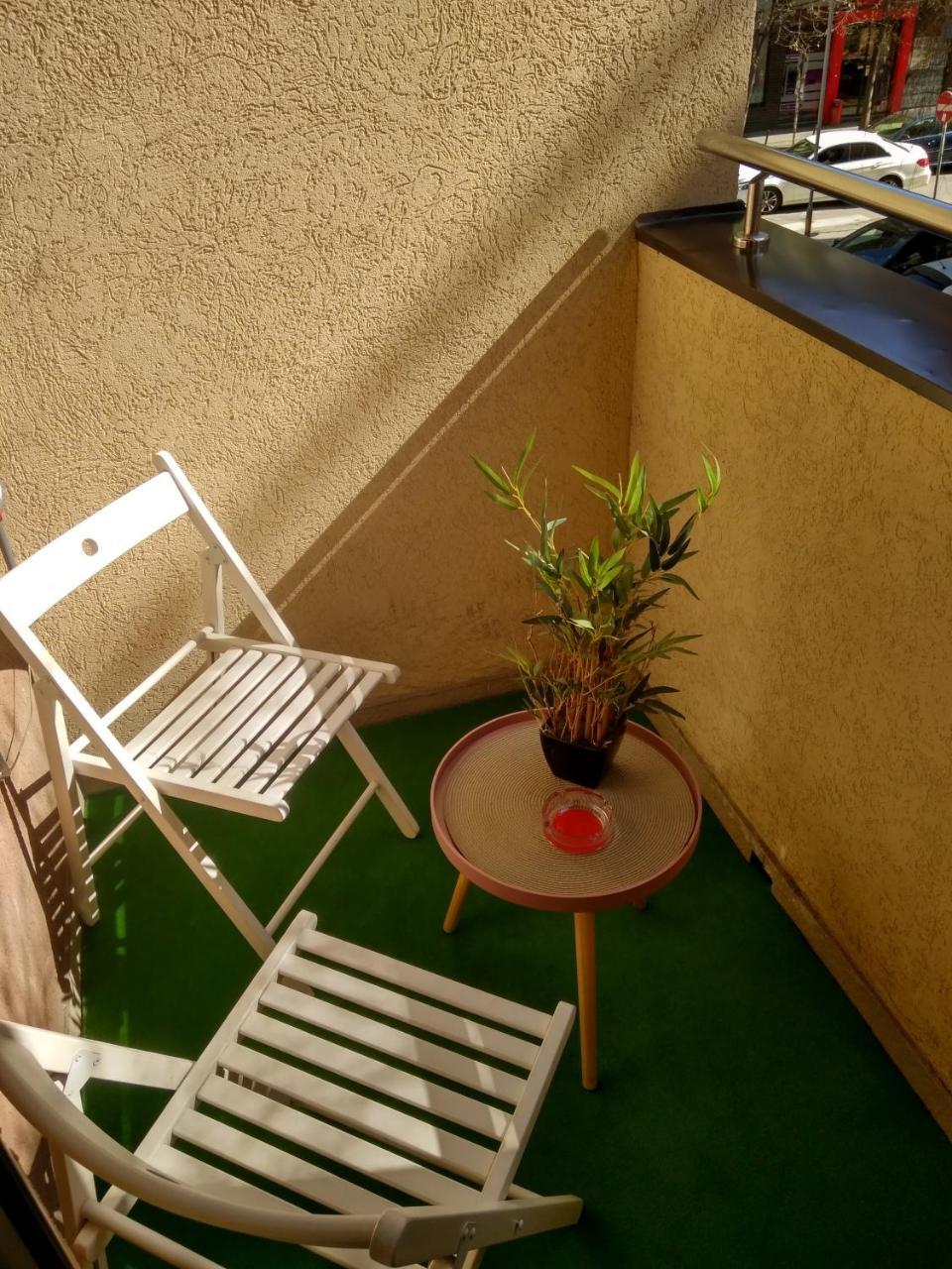 ! Promo! Central Evergreen Studio - Free Public Parking-Fast Wi-Fi Nowy Sad Zewnętrze zdjęcie